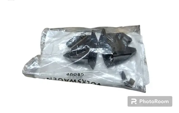 Audi A4 S4 B8 8K ISOFIX Bracket 5G0886373