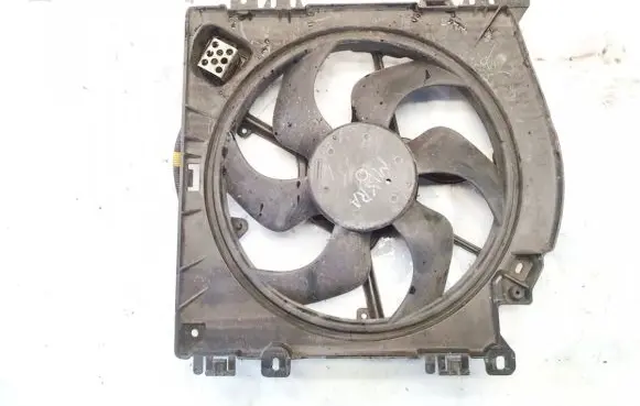 Nissan Note (E11) Radiator cooling fan shroud 1831442016d 1831717016