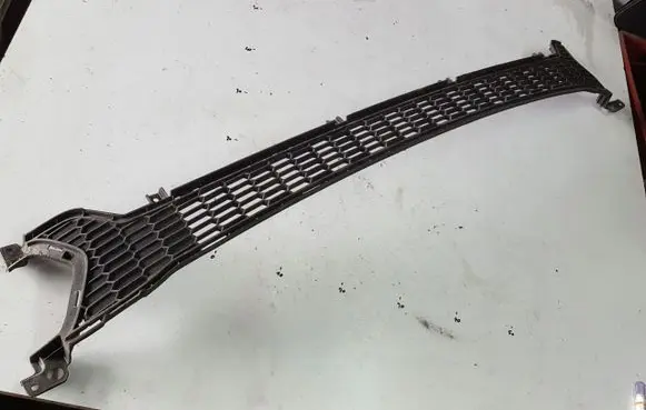 KIA Ceed Front bumper lower grill A286560000