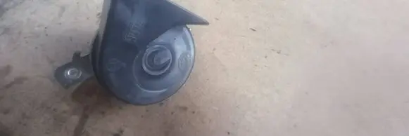 Volvo V70 Horn signal 0055306