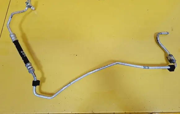 Air conditioning (A/C) pipe/hose