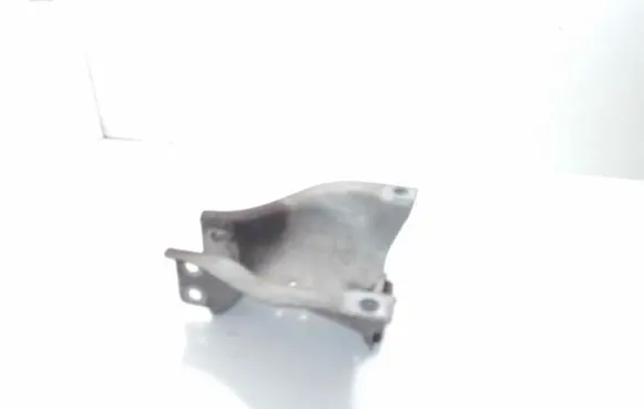 Audi A5 8T 8F Engine mounting bracket 8K0399060A