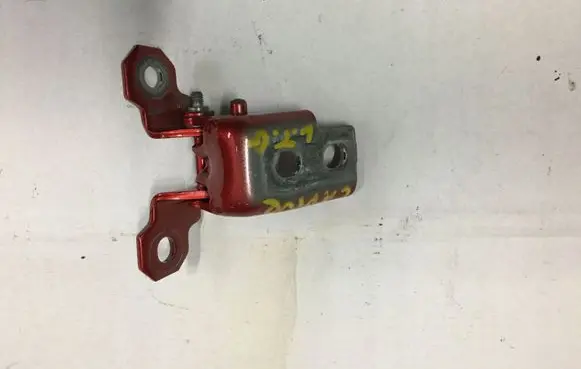 Renault Captur Rear door lower hinge 804010016R