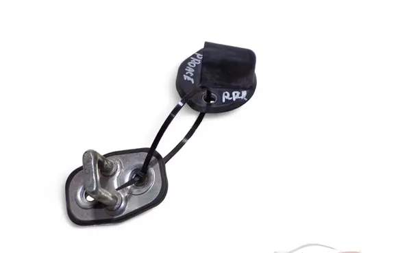 Toyota Proace Front door lock loop/hook striker 9655466380