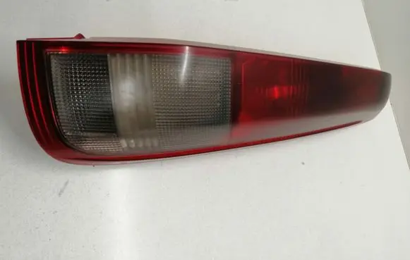 Nissan X-Trail T30 Rear/tail lights
