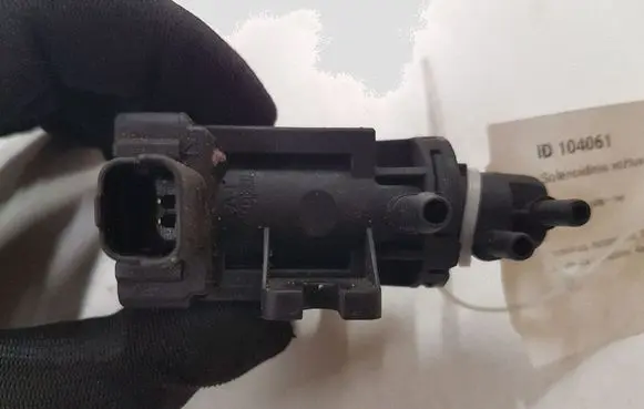 Citroen C5 Turbo solenoid valve 9652570180