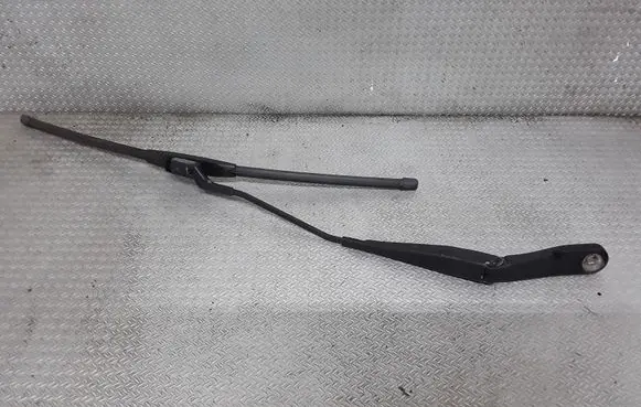 Ford Mondeo MK IV Windshield/front glass wiper blade 7S7117526AC