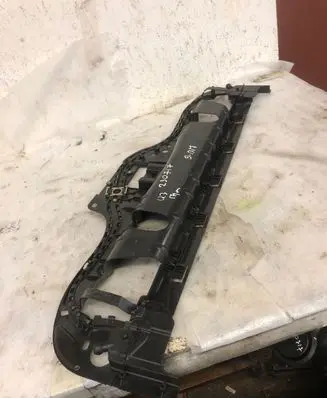 Audi Q3 8U Sunroof frame 