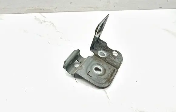 Audi Q7 4M Fender mounting bracket 4M0821167A DX53DZ