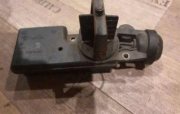 BMW 5 E39 Throttle valve 1440049 0928400388