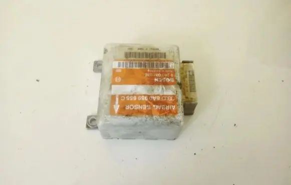 Audi A4 S4 B5 8D Airbag control unit/module 8a0959655c 0285001038