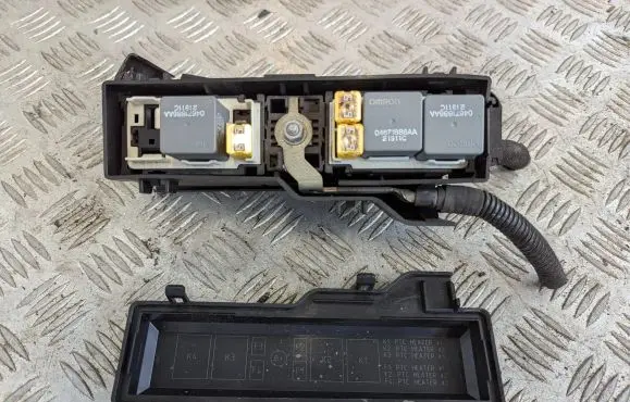 Jeep Cherokee Fuse box set