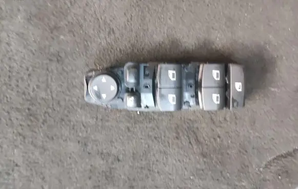 BMW X5 F15 Electric window control switch 9362116