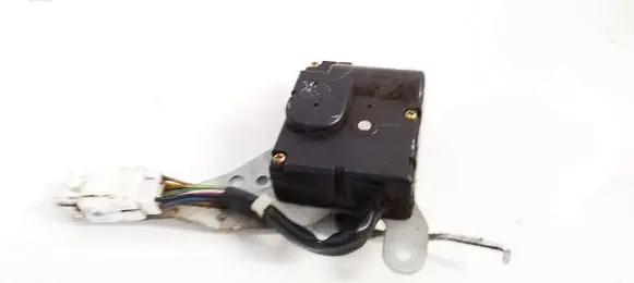 Hyundai Santa Fe Air flap motor/actuator