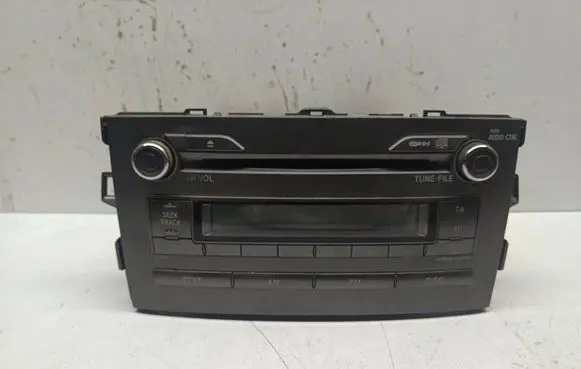Toyota Auris 150 Radio/CD/DVD/GPS head unit 8612002520