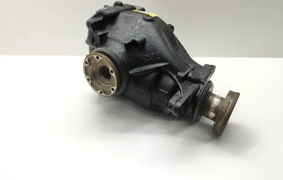 BMW 5 E60 E61 Rear differential 7570470 757047002 33107570470