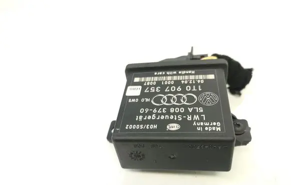 Volkswagen Golf V Light module LCM 1T0907357 5LA00837960