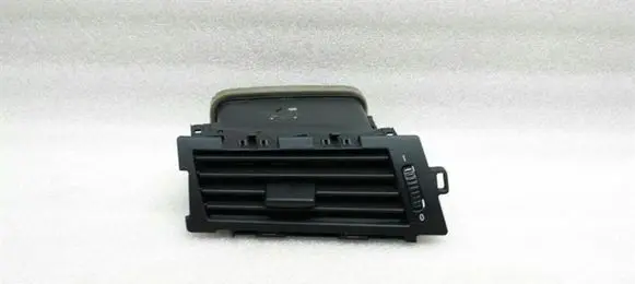 BMW 5 E60 E61 Dashboard side air vent grill/cover trim 6913707