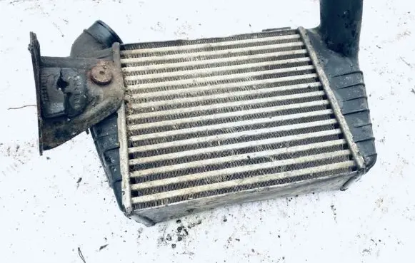 Audi A6 S6 C4 4A Intercooler radiator 4A0145805K