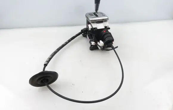 Chevrolet Captiva Gear shifter/selector 