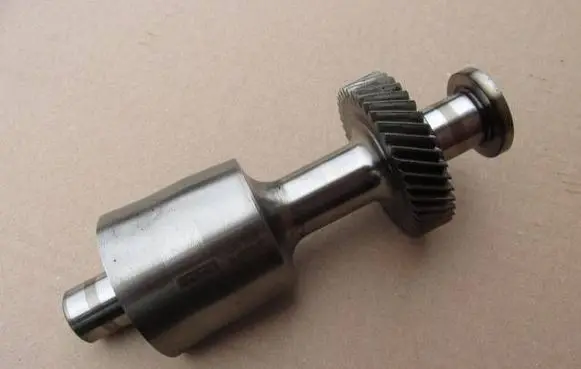 Audi Q5 SQ5 Oil pump balance shaft 