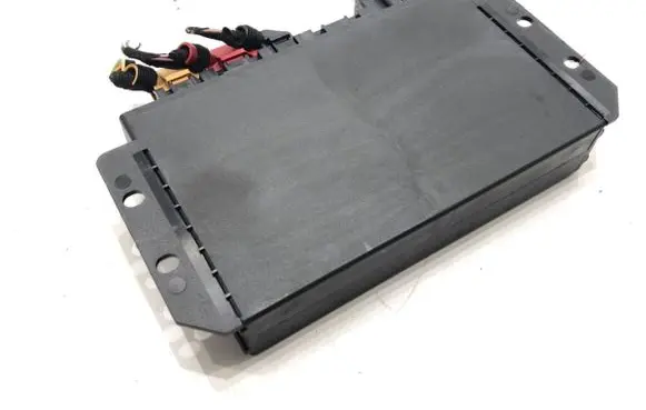 Audi A4 S4 B7 8E 8H Central body control module 8E0959433CH