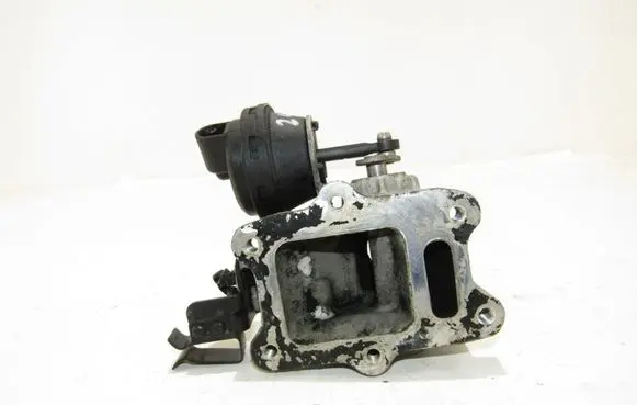 KIA Carens III EGR valve kodo