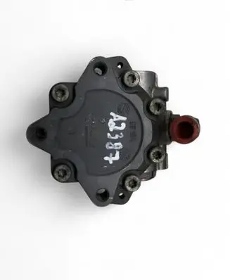 BMW 5 E60 E61 Power steering pump 7693974113
