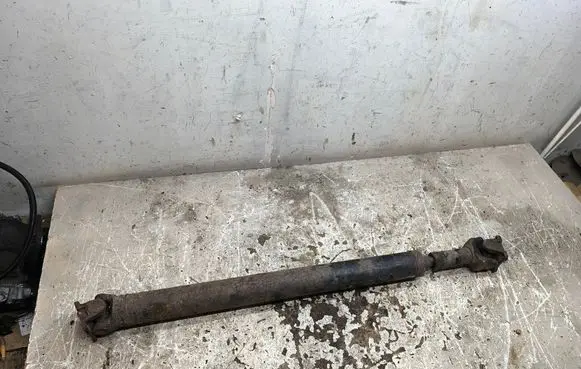KIA Sorento Middle center prop shaft 491003E330 02200