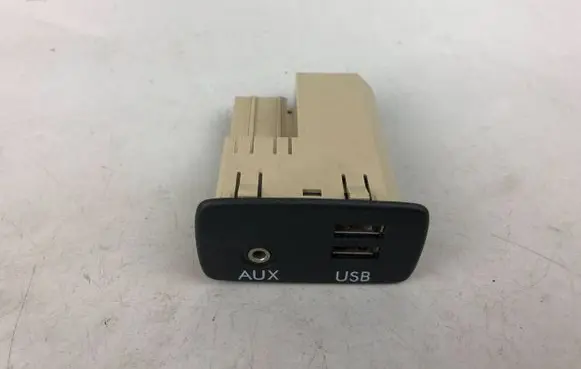 Subaru Outback (BS) USB socket connector 86257AL200