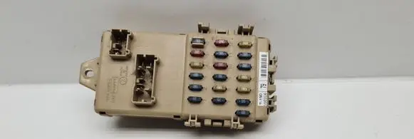 Subaru Forester SF Fuse module JB0200400 99031679