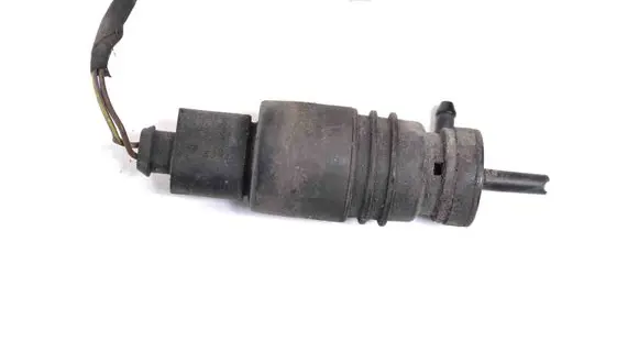 Mercedes-Benz CLK A209 C209 Windscreen/windshield washer pump