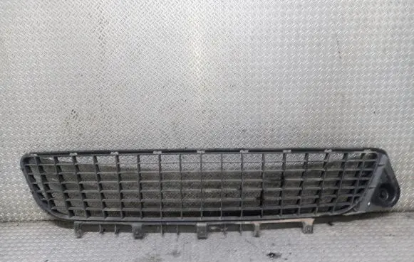 Opel Vectra C Front bumper lower grill 13100588 239263762