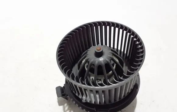 Renault Twingo II A/C air flow flap actuator/motor 7701067982