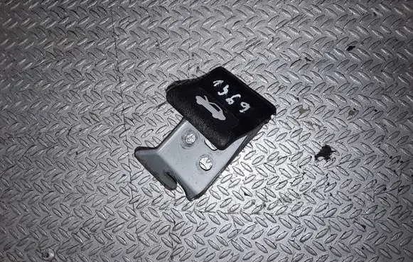 Subaru Forester SF Engine bonnet (hood) release handle
