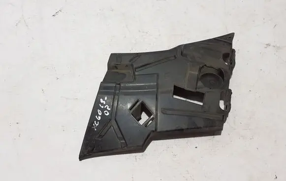 Volvo XC60 Front bumper mounting bracket 31425164