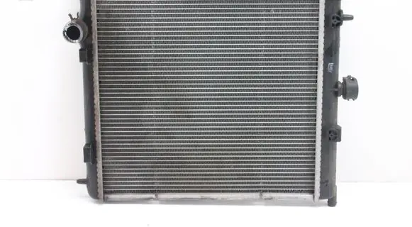 Citroen C4 Cactus Coolant radiator 870960400