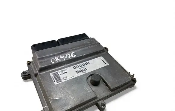 Volvo V50 Engine control unit/module ECU P30650677