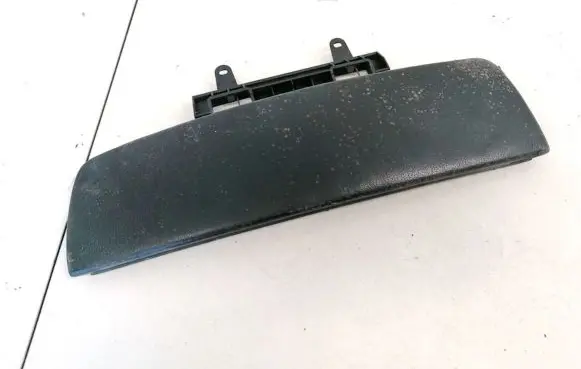 Glove box