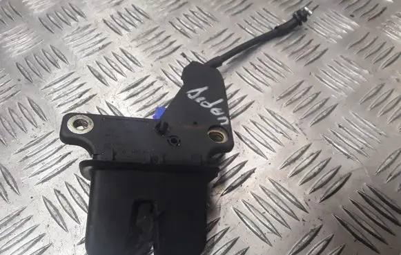 Audi A4 S4 B6 8E 8H Tailgate/trunk/boot lock/catch/latch 8E5827505A