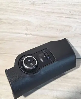 Opel Insignia A Light switch 13268707