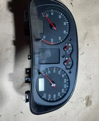 Volkswagen Golf IV Speedometer (instrument cluster) 1J0919860 110008773001