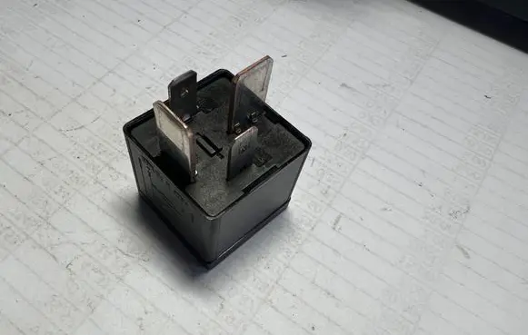 Skoda Octavia Mk1 (1U) Other relay 7M0951253A