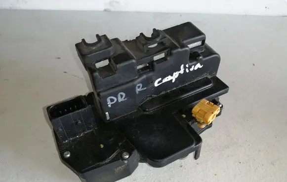 Chevrolet Captiva Front door lock