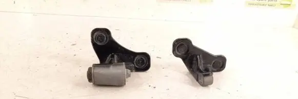 Mercedes-Benz C W204 Front door upper hinge A2047201837 2047201837