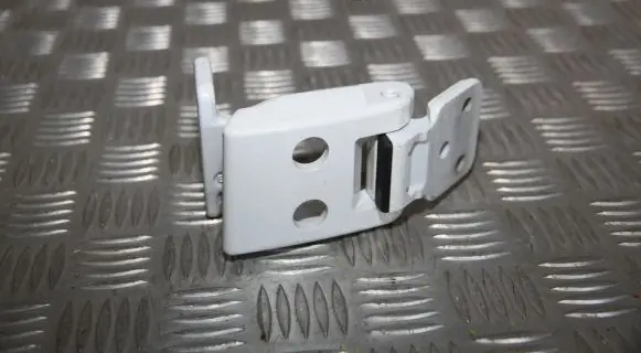 Mercedes-Benz Sprinter W906 Rear door upper hinge A9067400437 9067400437