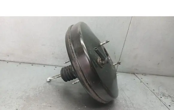Opel Corsa D Brake booster 55701939