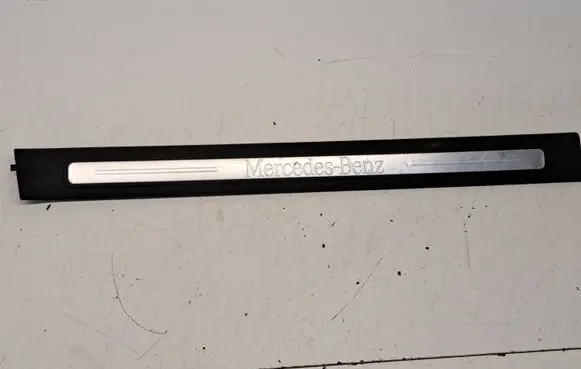 Mercedes-Benz B W245 Front sill trim cover A1696800074RE