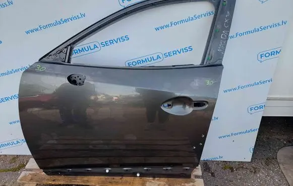 Mazda CX-3 Front door D10E59010 S5267