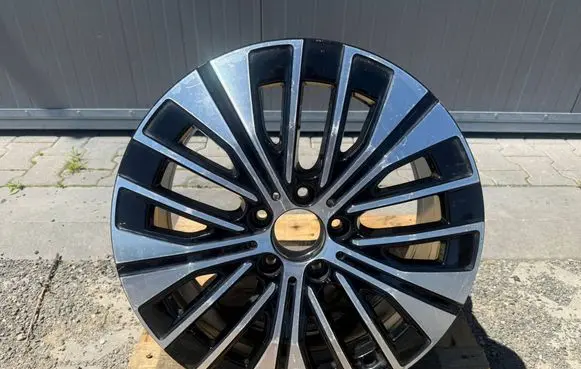 Mercedes-Benz EQA R18 alloy rim A2434011800
